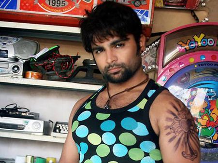 Sachiin Joshi To Star In Aashiqui 2 Telugu Remake