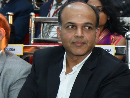 Ashutosh Gowariker Returns To TV Show With Everest!