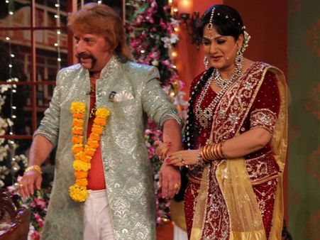 Wedding Photos: Pinky Bua Weds Golden Bhai On Comedy Nights With Kapil!