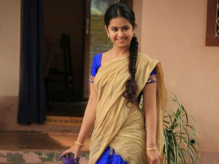 Avika Gor Makes Lakshmi Raave Maa Initiki Producer Wait