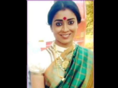 Picture: Shriya Saran's Look In Manam Leaked On Net