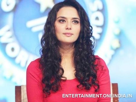 Preity Zinta Rejects Election Buzz!