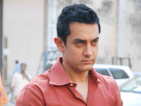Aamir Khan Upset With Remuneration; Opts Out Of A Film