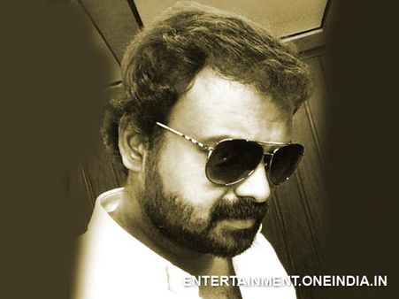 Kunchacko Boban Jumps From 16 Storeyed Building!