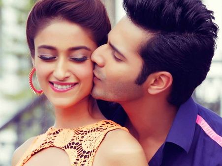 Varun Dhawan Locks Lips In Main Tera Hero!