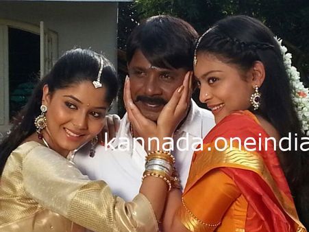 Exclusive Stills From Duniya Vijay’s Simhadri