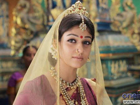 Nayantara Visits Hindu Holy Sites