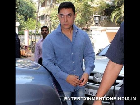 Aamir Khan Denies 'Forcing' Residents To Sell Property!