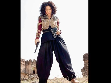 Usha Uthup Sings For Kangana Ranaut In Revolver Rani!