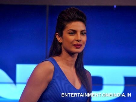 Crowd Frenzy Sends Shivers Down Priyanka's Spine