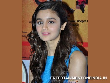 Alia Bhatt Expresses Desire To Work With Shahid Kapoor!