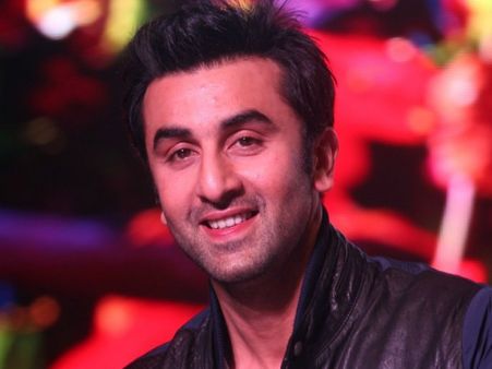 Watch Ranbir Kapoor's Aww Moment When Girl Proposes On Bhoothnath Returns Set!
