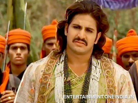 Jodha Akbar: 14th April; Jalal Feels Helpless Without Jodha