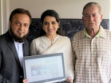 Salim Khan Launches Narendra Modi's Urdu Website!