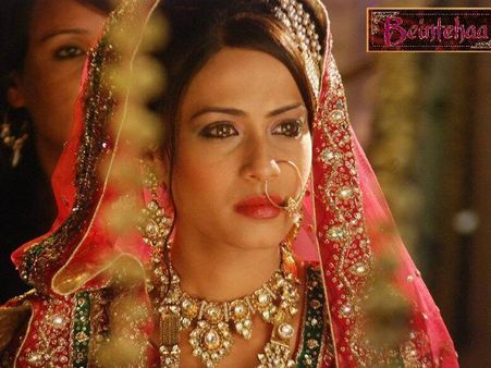 Beintehaa: 17th April; Mir Khan Considers Barkat His Money machine