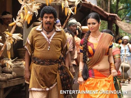 Critics' Reviews: Thenaliraman (Tenaliraman)