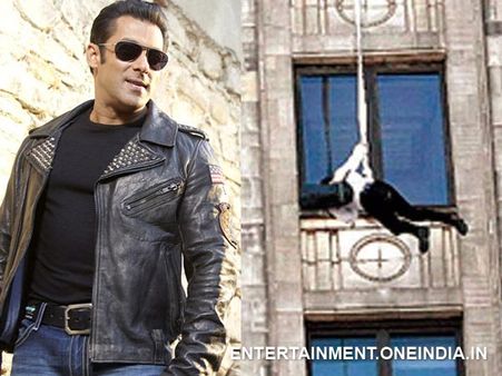 Salman Khan Performs A Daredevil Stunt!