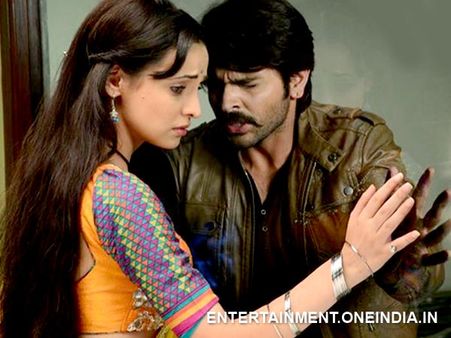 Rangrasiya: 21st April; Rudra Concerned For Paro’s Safety