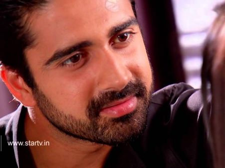 Iss Pyaar Ko Kya Naam Doon 2: 22nd April; Shlok Breaks Into Astha’s Room At Night!