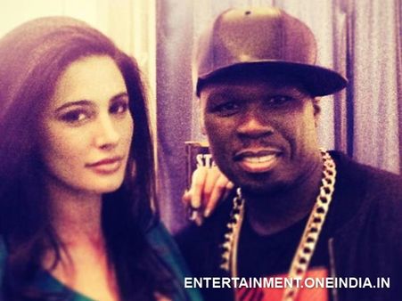 Hollywood Director Super Excited To Cast Nargis Fakhri!