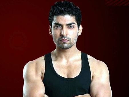 I Consider Mukesh Bhatt My Godfather: Gurmeet Chowdhary