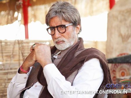 Is Amitabh Bachchan Under Cancer Threat?