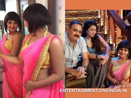 Comedy Nights With Kapil: Rashmi Desai Goes Funky!