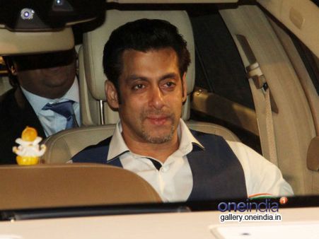 Salman Khan Case: Witness Alleges Bribe Call By Lawyer!