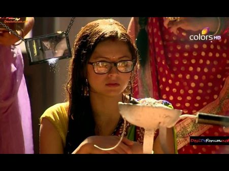 Madhubala - Ek Ishq Ek Junoon: 10th May; Madhu Trapped In A World Of Restrictions And Rituals