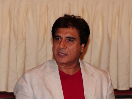 Raj Babbar Back In Tevar