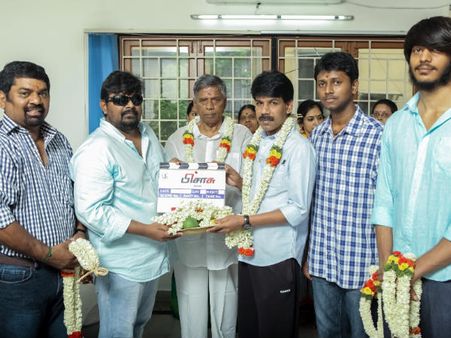 Mysskin's Pisasu Muhurat Pics