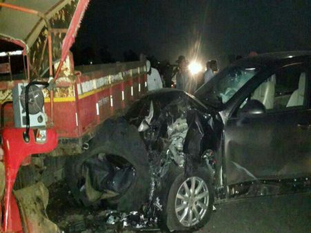 Boney Kapoor Escapes Major Accident With Minor Injuries