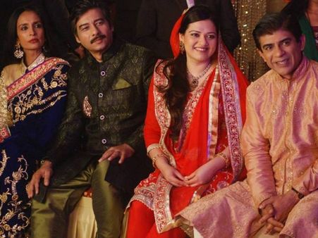 Beintehaa: 14th May; Bobby Targets Farhad To Poison His Thoughts