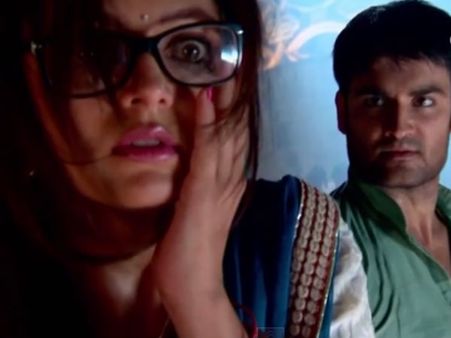 Madhubala - Ek Ishq Ek Junoon: 23rd May; Raja Slaps Madhu In Front Of Everyone! (Pics)