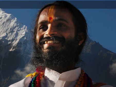 Controversial Guru Devishree To Make Film Debut