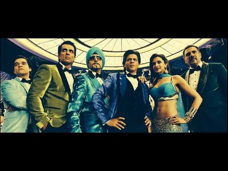 Shahrukh Khan Reveals First Look Of Happy New Year!