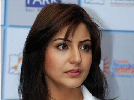 Anushka Sharmas' Retro Look Achieved Through 140 Costumes