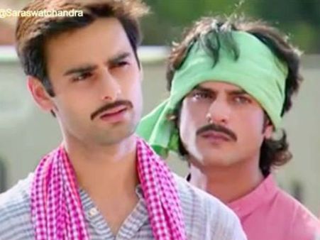 Saraswatichandra: 30th May; Danny-Kabir Disguise As Tempo Drivers; Install Camera In Godown! (Pics)