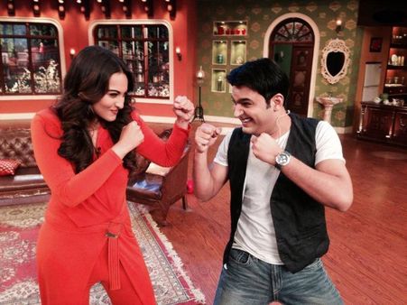 5 Reasons Why You Don't Want To Miss Comedy Nights With Kapil With Akshay And Sonakshi!