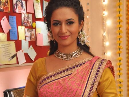 Yeh Hai Mohabbatein: 30th May; Ishita Wins Even After Failure!
