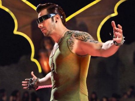 Humpty Sharma Ki Dulhania's 'Saturday Saturday' Song To Be Launched At Jhalak Dikhla Jaa 7 Premiere!