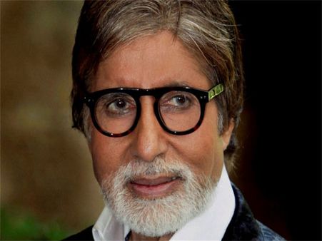 How Did Big B's Online Fans Make Him Happy?