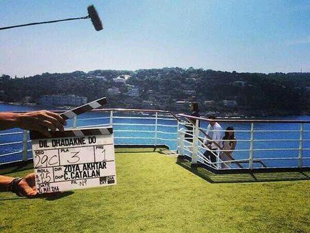 Priyanka Chopra: Cruise Pics On The Sets