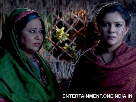 Jodha Akbar: 10th June; Shanaz Is Chand Begum's Child; Rukhaiya Realises Trouble!(Pics)
