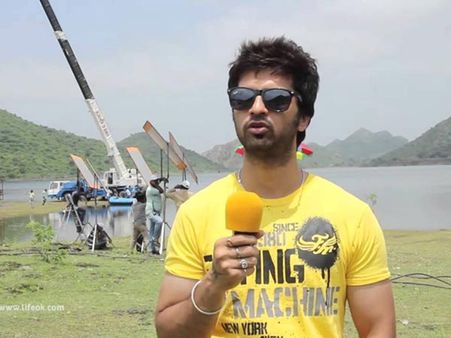 Mallika Sherwat's Bachelorette Runner-Up Vinay Jhamb Bags Ram Gopal Verma's Next