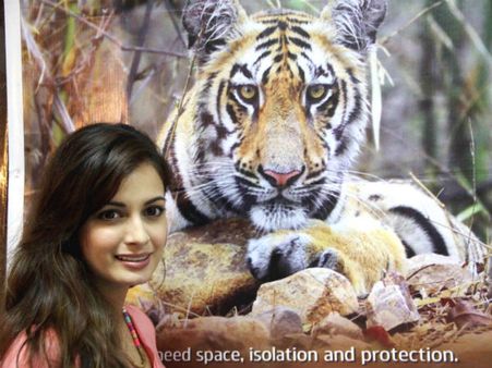 Dia Mirza's Special Treat For Kids