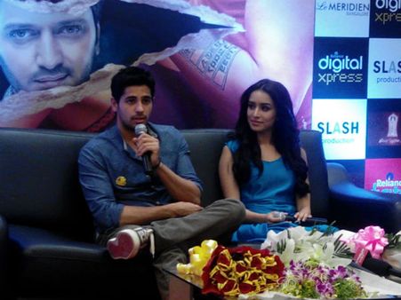 Ek Villain Exclusive Pics: Shraddha, Sidharth's Visit To Bangalore