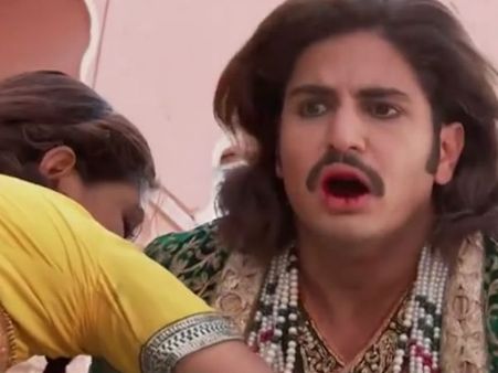 Jodha Akbar: 13th June; Shanaz Finds Her Mother, Stabs Jalal!