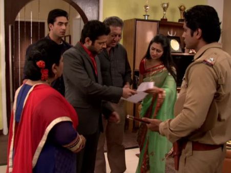 Yeh Hai Mohabbatein: 14th June; Raman And Ishita Ask Bala To Teach Aditya (Pics)