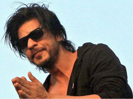 SRK Crosses Eight Million In Twitter